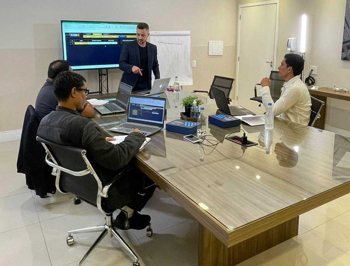 Inovação no empreendedorismo: empresa de cursos para eletricistas grava primeiro Reality Show no Brasil para divulgação dos treinamentos
