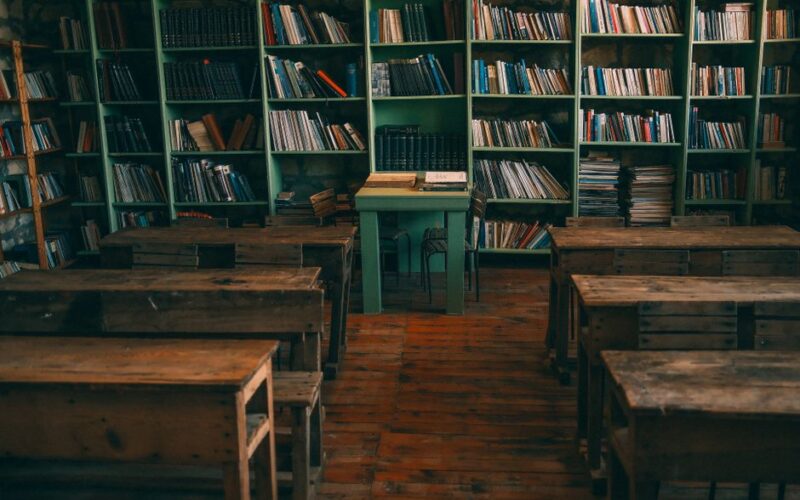 Educação Pública Brasil: Guia de Monitoramento